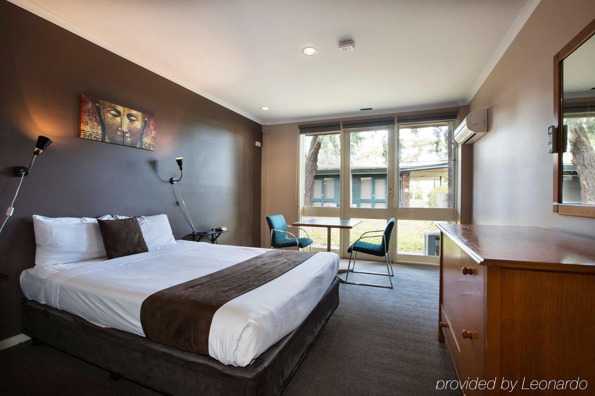 Burvale Hotel Nunawading Eksteriør bilde