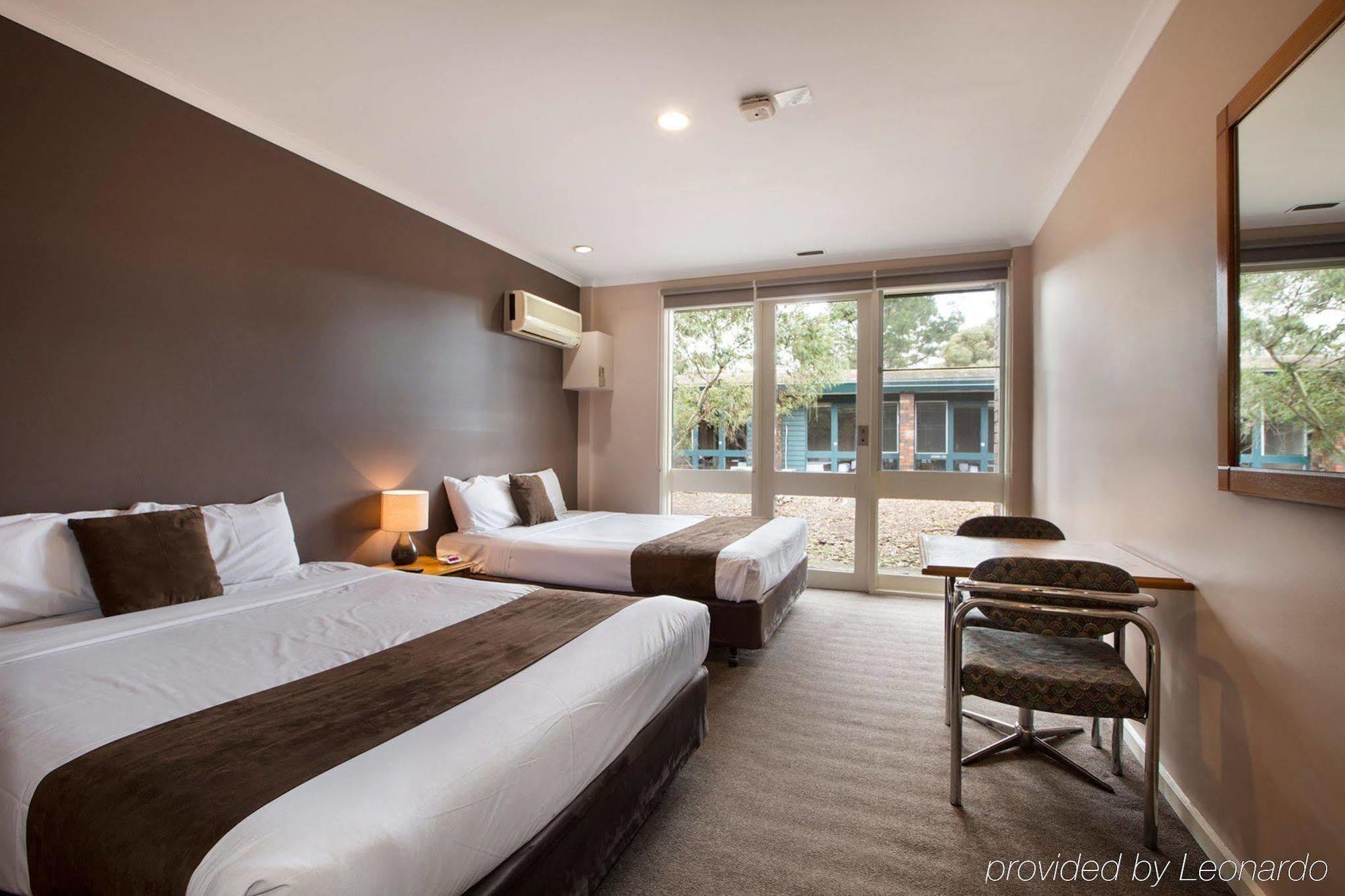 Burvale Hotel Nunawading Eksteriør bilde