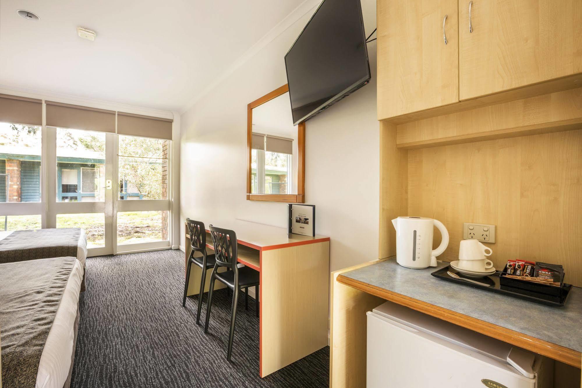 Burvale Hotel Nunawading Eksteriør bilde